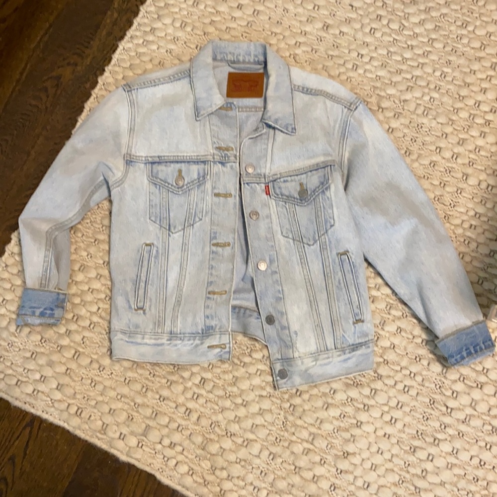 Levi’s oversized jacket